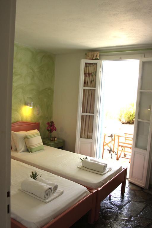 Villas Georgy Πάρος Δωμάτιο φωτογραφία